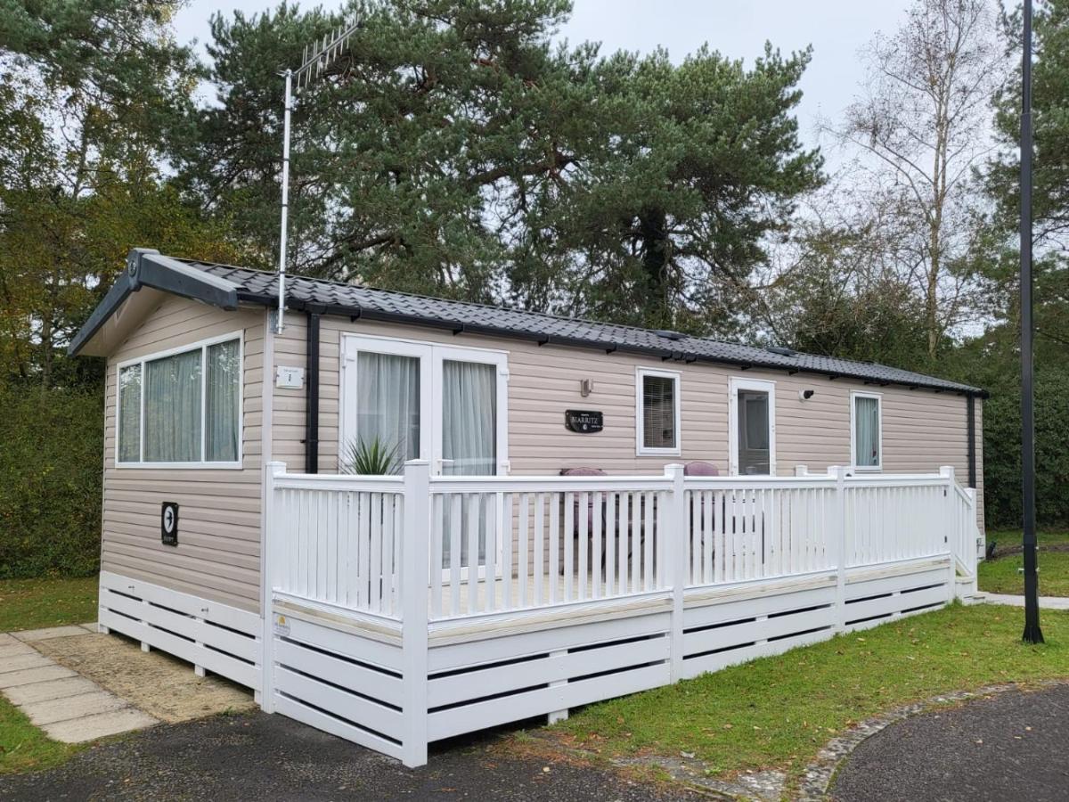 5 Geranium, Holiday Home In Oakdene Forest Park Ферндаун Экстерьер фото