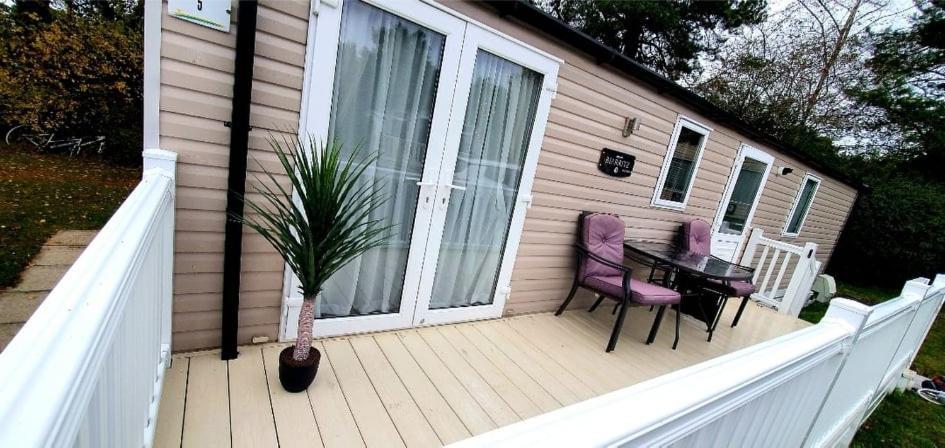 5 Geranium, Holiday Home In Oakdene Forest Park Ферндаун Экстерьер фото